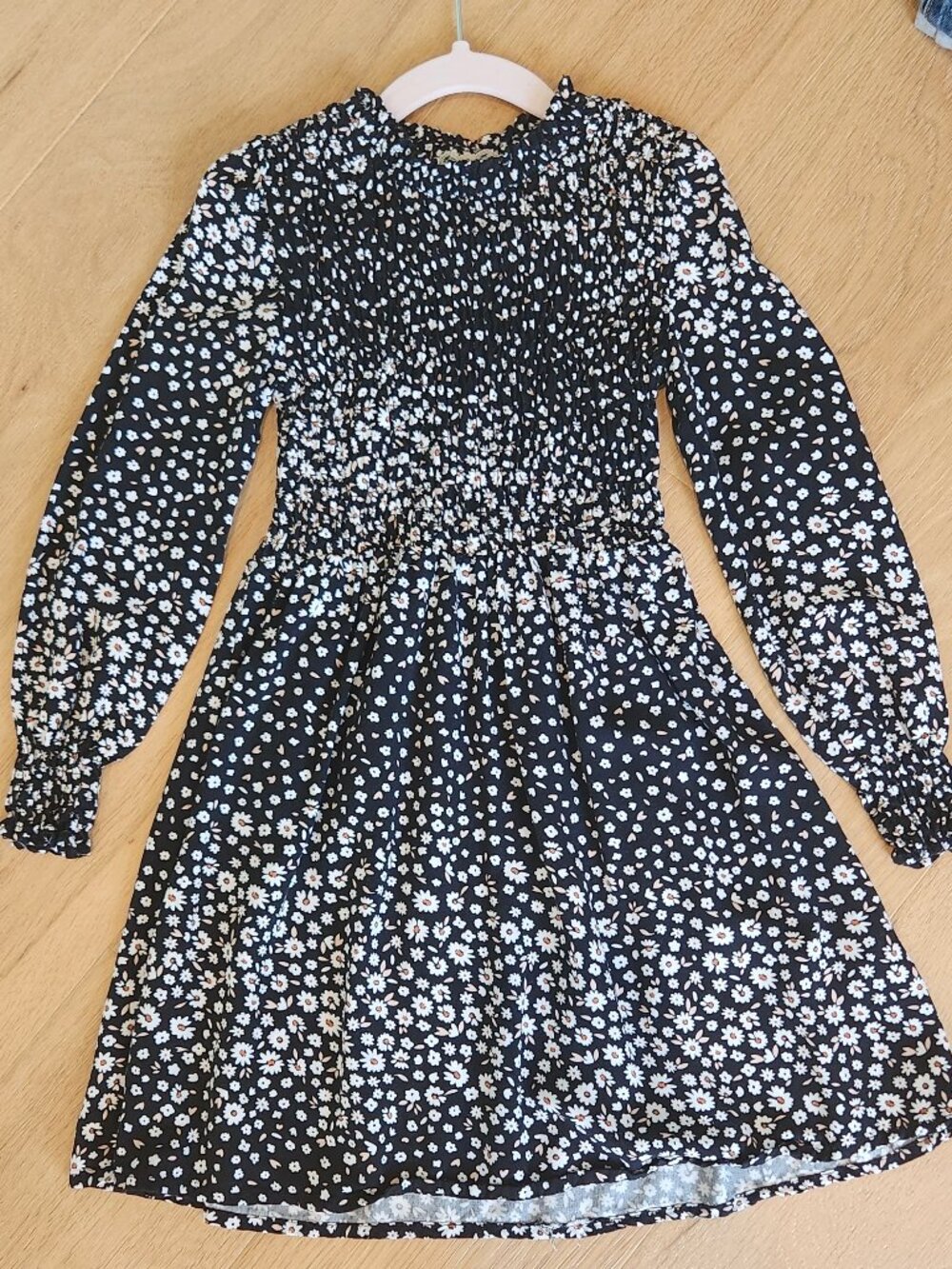 Elegant Like New btween Girls Dress - size 7